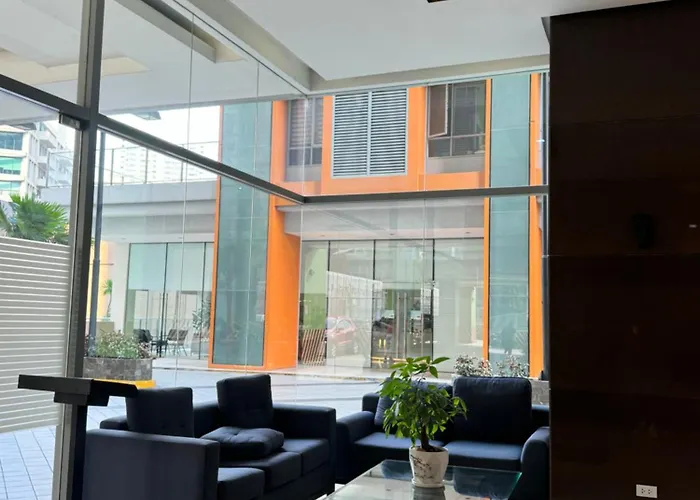 Apartment Mi Casa - Cozy With Free Access To Fitness Centre, Swimming Pool And Stunning View Located Near The Cbd Of Ortigas, Makati, Bgc Manila