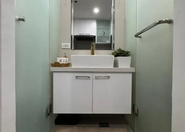 Mi Casa - Cozy With Free Access To Fitness Centre, Swimming Pool And Stunning View Located Near The Cbd Of Ortigas, Makati, Bgc Apartment