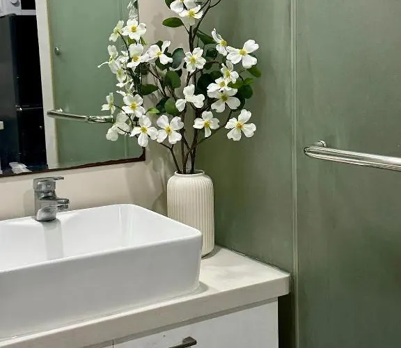 Apartment Mi Casa - Cozy With Free Access To Fitness Centre, Swimming Pool And Stunning View Located Near The Cbd Of Ortigas, Makati, Bgc *
